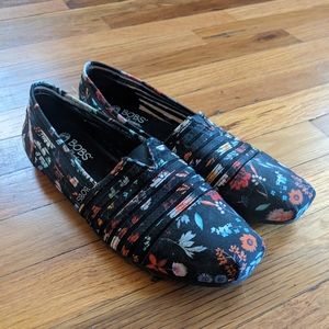 Floral Bob's Slip On